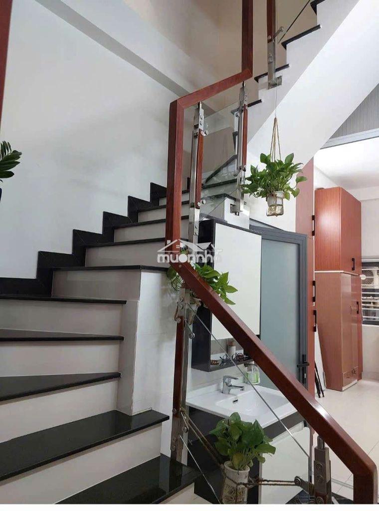 Nhà 2 cửa ra ra vào, mới xây dựng có thể vào ở ngay, - Ảnh 3
