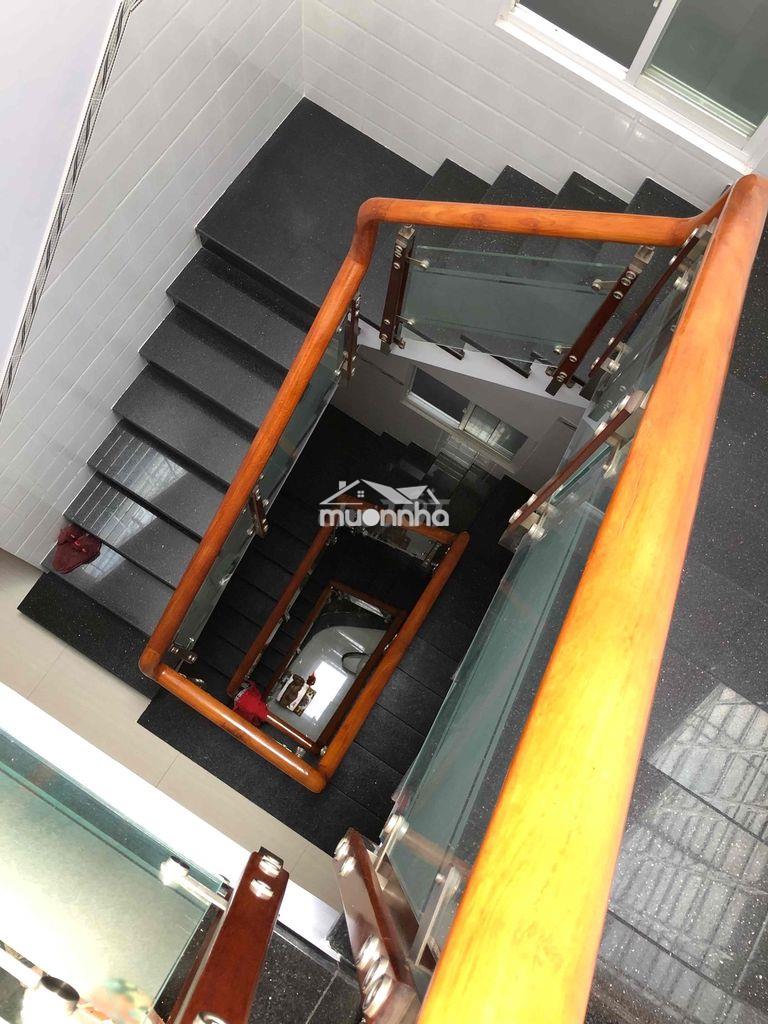 Bán nhà mặt tiền - Ảnh 2