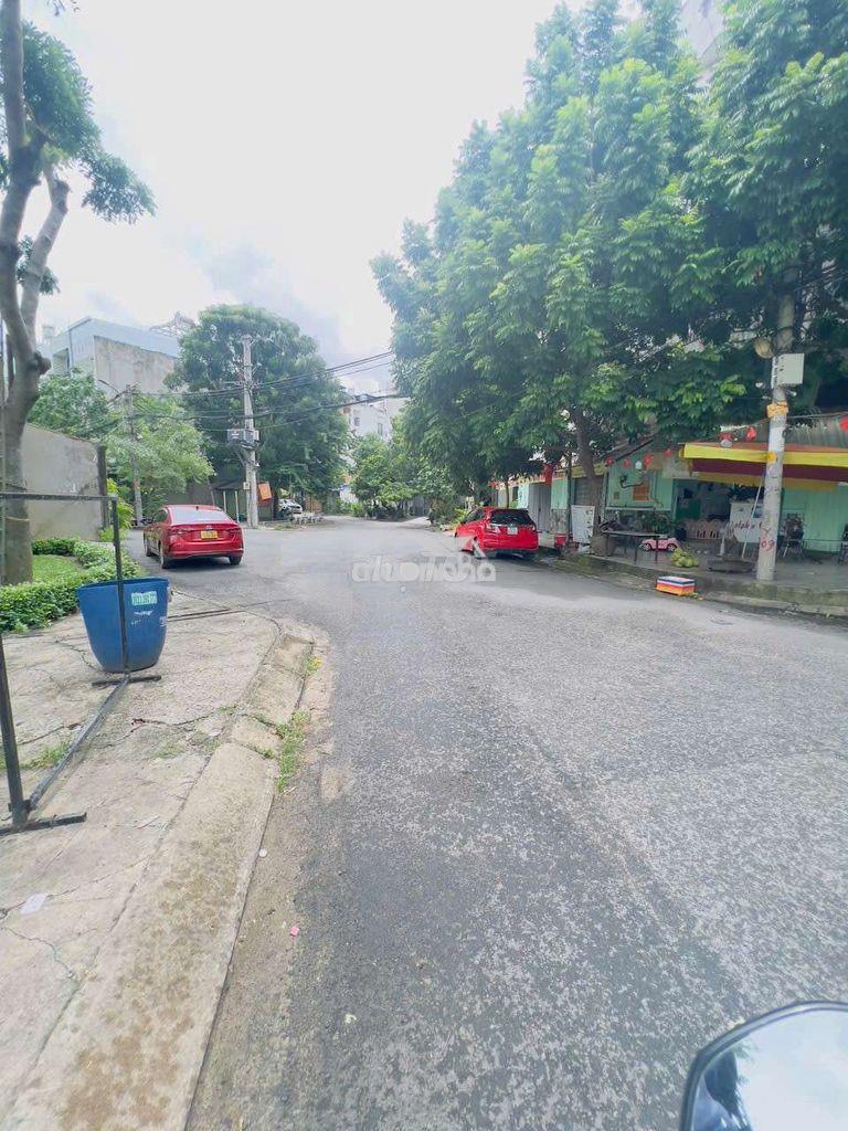 Cho thuê nhà đúc lầu 4 x16 m hẻm thông 10m lê đức thọ p14 gv giá10tr - 4
