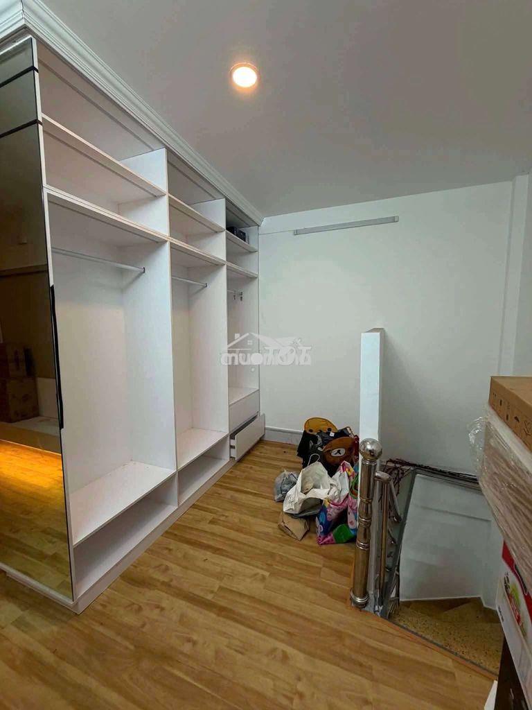 Nhà 2 phòng 6 x 8m - 3