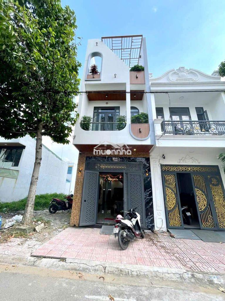 Cho thuê nhà full nội thất gần ngã tư bình trị dĩ an