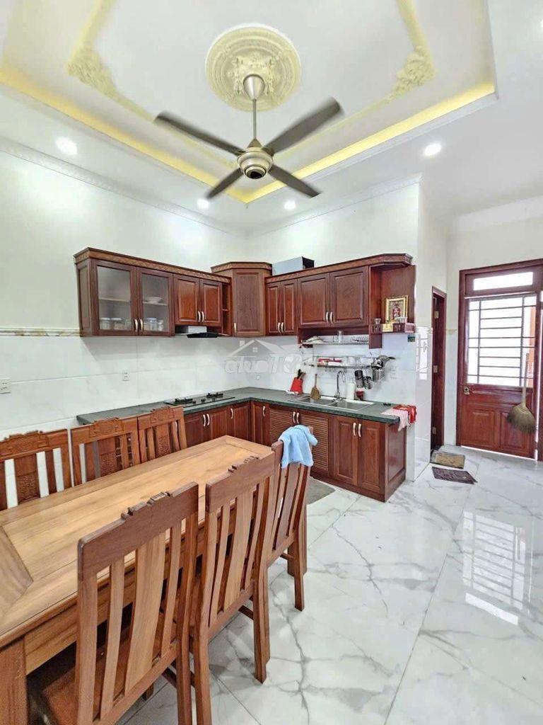 Nhà phố kdc hoàng hùng phường đông hòa tp dĩ an - 4