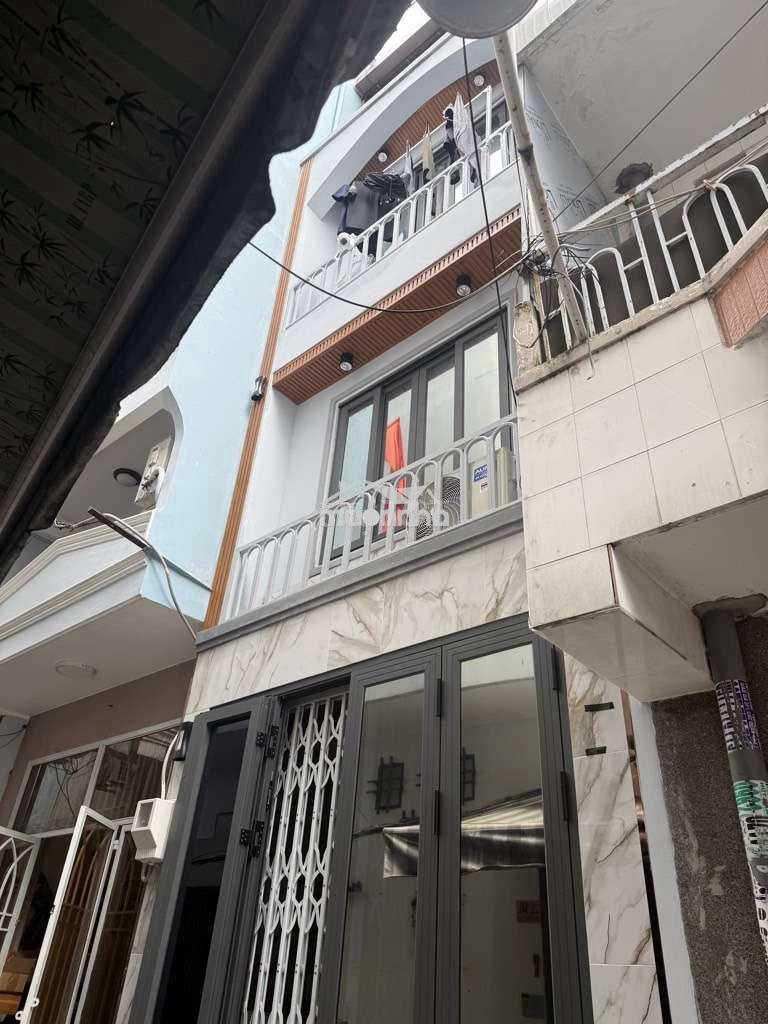 Nhỉnh 5 tỷ có ngay nhà đẹp, mới ngay khu vực quận 5