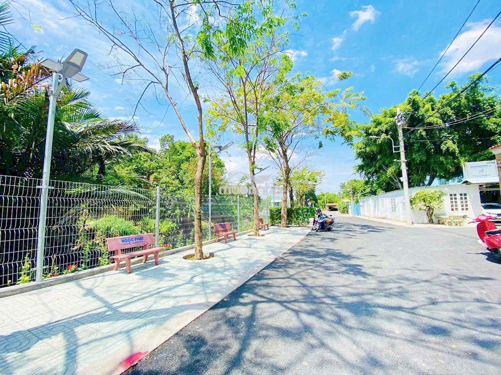 Nhà phố ven sông sg ngay kdt vạn phúc city, sổ riêng, đường 12m - Ảnh 3