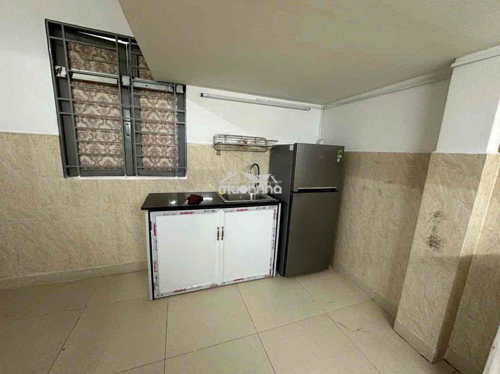 Duplex gác cao cửa sổ lớn full nội thất cạnh chợ bà chiểu - Ảnh 3