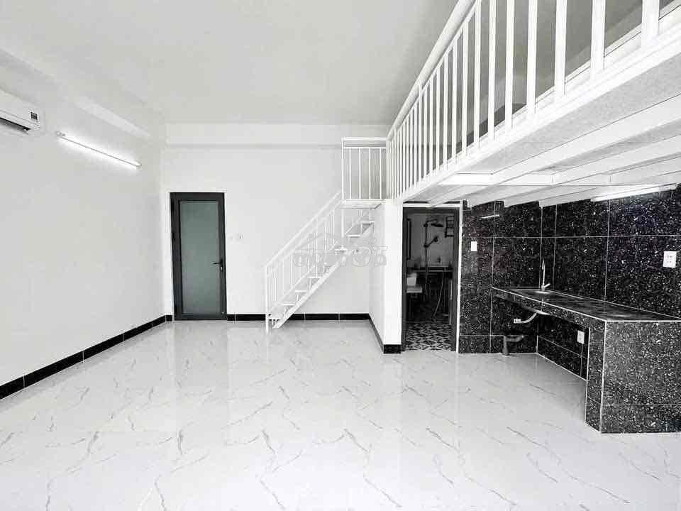 Phòng trọ mới tinh rộng rãi, thoáng ngay ngã tư hàng xanh - thang máy - Ảnh 2