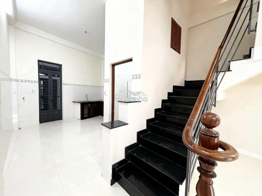 Nhà mới 3 tầng lạc long quân, 4x14m, hxh thông, 2 mặt tiền, giá 7.4 tỷ - Ảnh 4