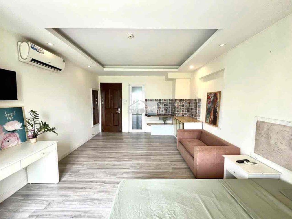 Studio bự rộng rãi ngay emart phan huy ích - 3