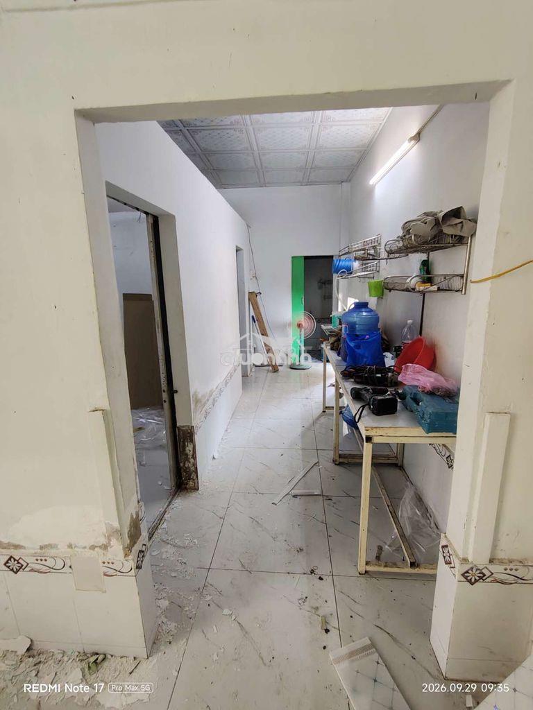 Cho thuê nhà và đất 300 mét vuông xã phong phú gần nguyễn văn linh - Ảnh 3