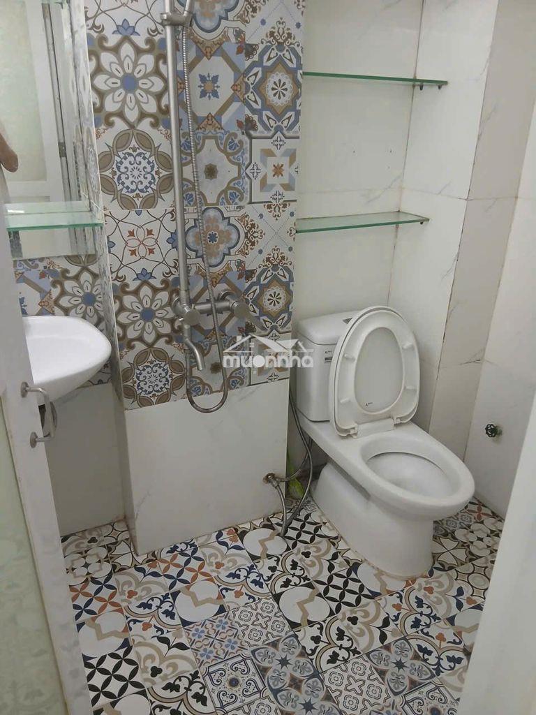 Thuê phòng trọ mặt tiền đường trần quý cáp