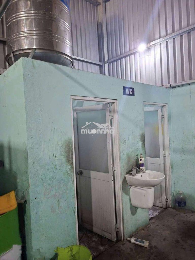 Xưởng dĩ an 250m đường cont điện 3fa sản xuất  giá 15tr /tháng - Ảnh 2