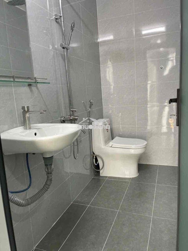 Bán nhà 4x10,đúc lửng,1tỷ850tr ,sổ chung,hiệp thành 43.q12 - Ảnh 4