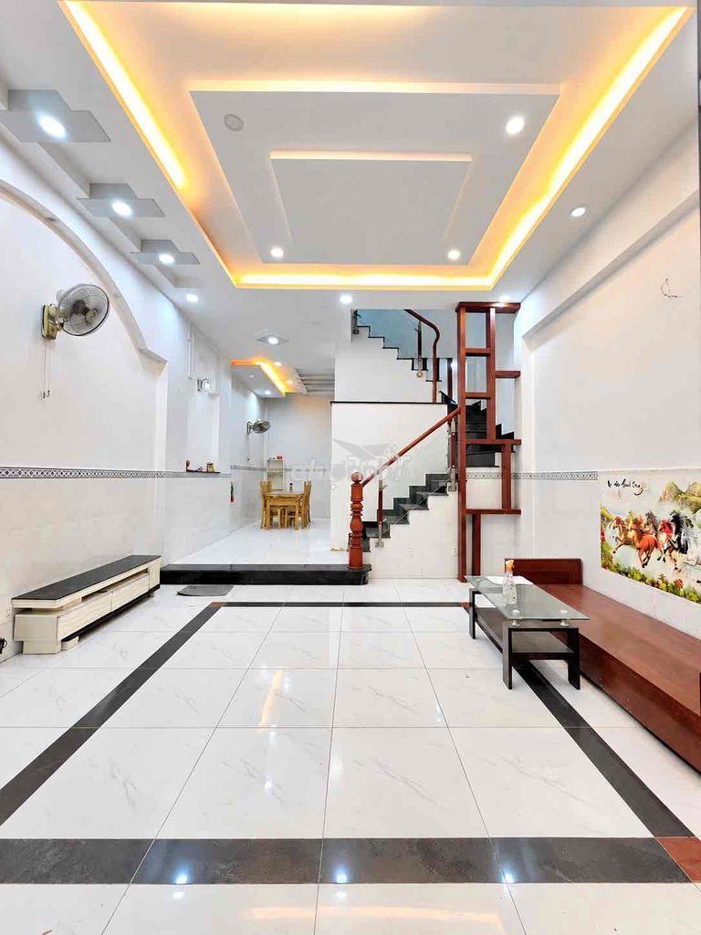 Bán nhà nhà bè hơn 5 tỷ | 52m² | ngang 5m nở hậu | hẻm xe hơi 8m | shr - Ảnh 2