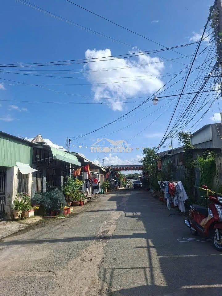 ✅1ti150 triệu ở ngay chợ cây me🏠 nhà c4 gác đúc bà điểm - hóc môn✅ - Ảnh 3