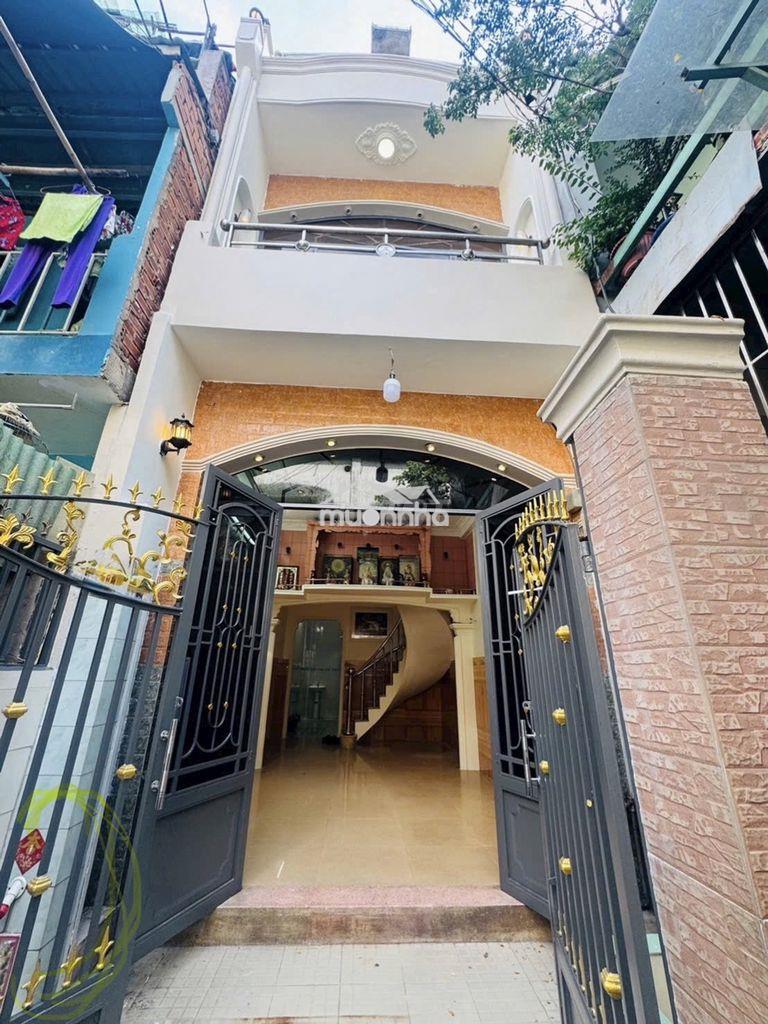 Nhà 3 tầng, 3pn, 3wc, q.11, chỉ 5 tỷ