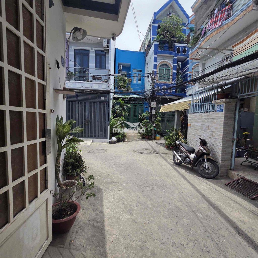 Nhà bán khu vực bến bình đông, hẻm xe hơi. pháp ly chuẩn - Ảnh 2