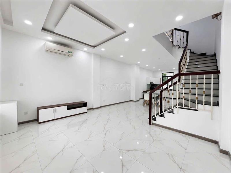 Nguyên căn lakeview city 1 trệt 3 lầu 4pn 5wc nt cơ bản 32triệu