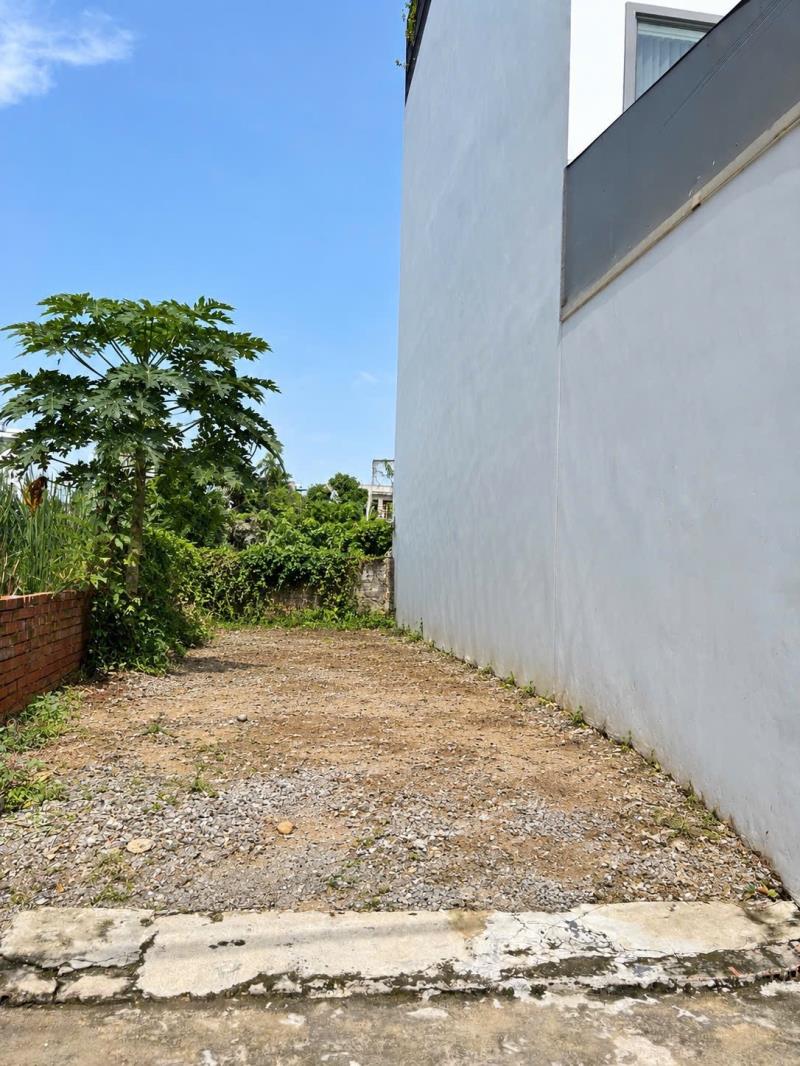 Đất gần tô ngọc vân –gần 50m2 – hẻm thông – 3,25 tỷ