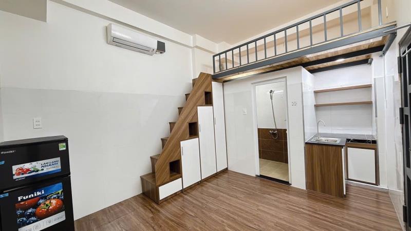 Cho thuê căn hộ duplex (gác) ban công siêu rộng (gần chợ bà chiểu) | bùi hữu nghĩa, bình thạnh - Ảnh 2