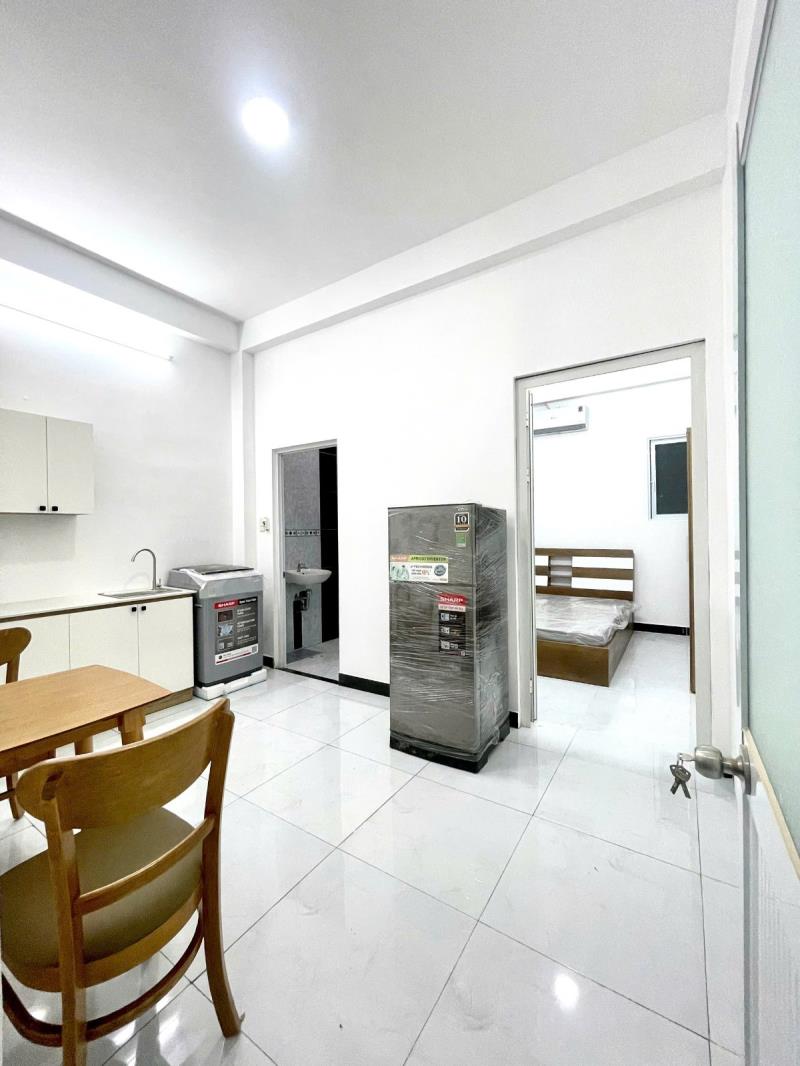 Cho thuê căn hộ 1 phòng ngủ tách bếp tại đường 3 tháng 2