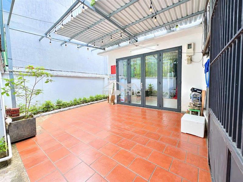5,5 tỷ - nhà c4 - 93m2, ngay cồng trường  hoàng diệu, linh trung.
