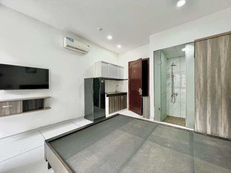 Căn hộ có bancon thoáng-cửa sổ lớn- phòng mới- thuận tiện đi quận 1-lê quang định bình thạnh - Ảnh 4