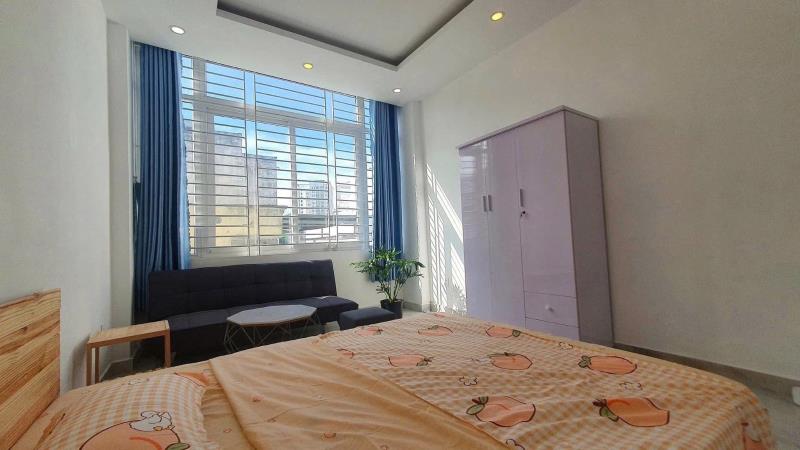Cho thuê căn hộ 1pn tách bếp rộng 45m2 - máy giặt riêng - có sofa | ung văn khiêm, bình thạnh