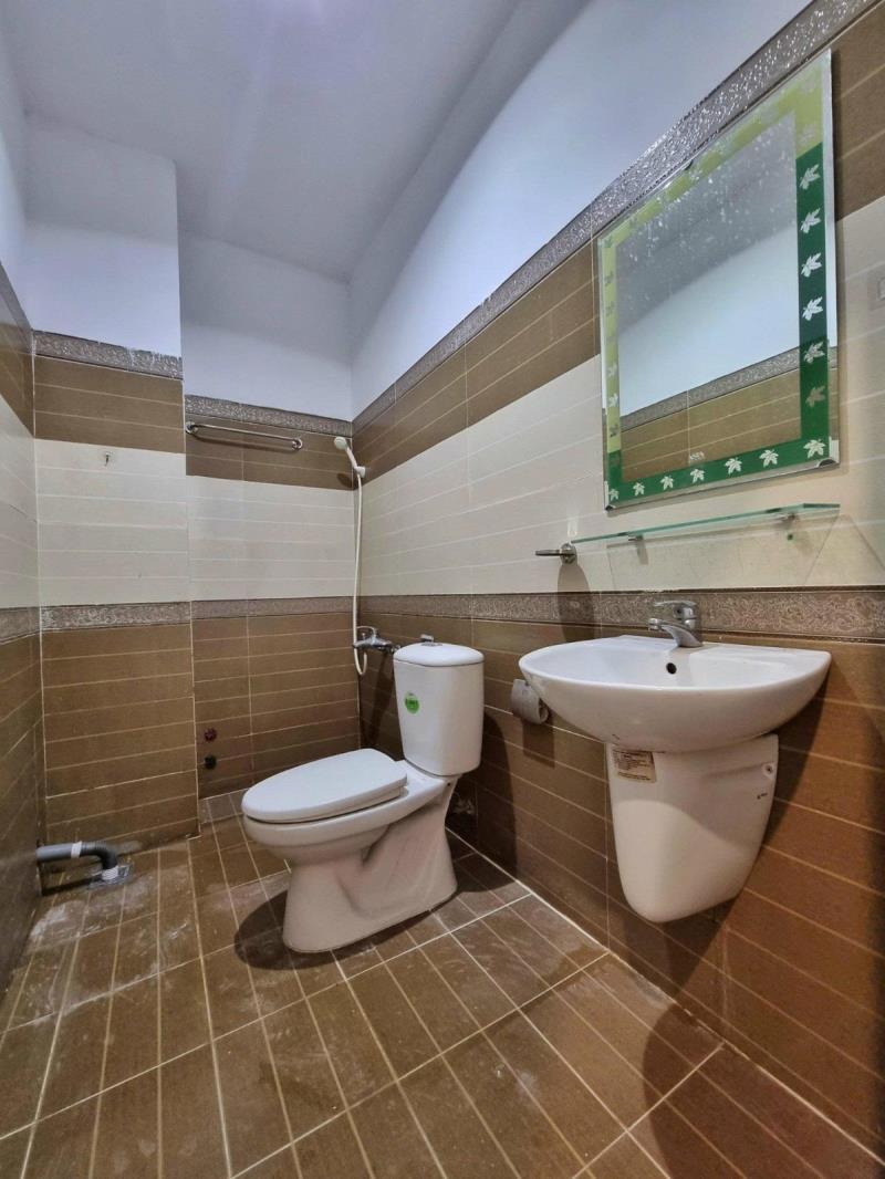 Căn hộ ban công lớn, máy giặt riêng - tăng bạt hồ, bình thạnh gần chợ bà chiểu, hàng xanh - Ảnh 4