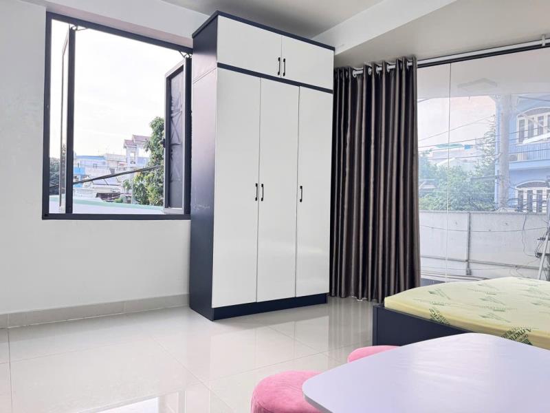 Phòng full kính view toàn thành phố – full nội thất, nhà mới, giáp quận 1 | bình thạnh - Ảnh 4