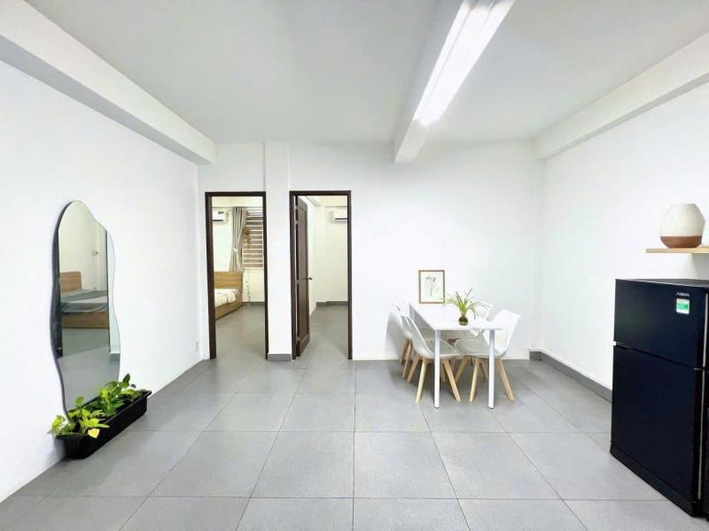 2 phòng ngủ siêu rộng 55m2 - thang máy, bãi xe rộng - gần emart phan văn trị, phạm văn đồng