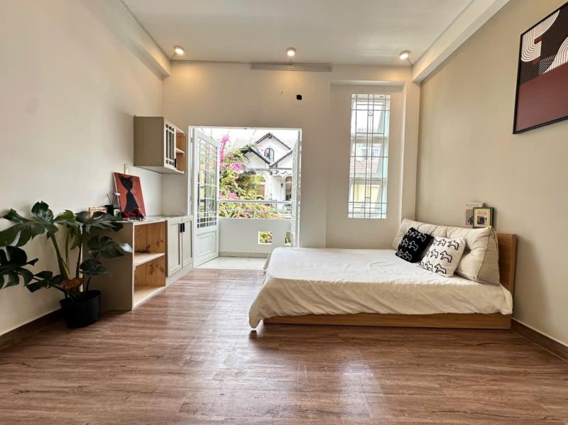 Cho thuê căn hộ tại phú nhuận full nội thất, ban công, cửa sổ lớn, rộng rãi, thoáng mát, gần phan xích long, trường sa, hoàng sa, quận 1, quận 3, bình thạnh - ***