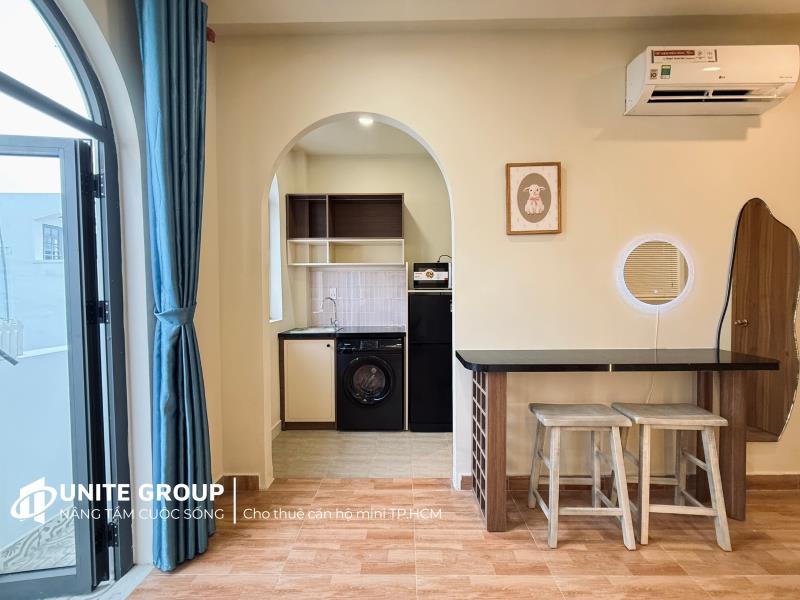 Cho thuê căn hộ có ban công và cửa sổ lớn thoáng mát full nội thất đường hoàng hoa thám quận bình thạnh, gần phú nhuận, quận 1 - Ảnh 4