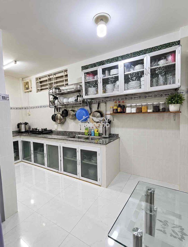 Bán nhà 215 bông sao 3tỷ650 - Ảnh 2