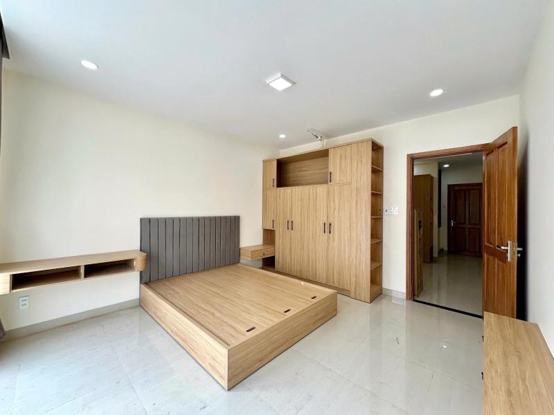 Cho thuê căn hộ có ban công và cửa sổ lớn thoáng mát full nội thất đường đào duy anh quận phú nhuận, sát bình thạnh, quận 1 gần sân bay tân sơn nhất - Ảnh 3