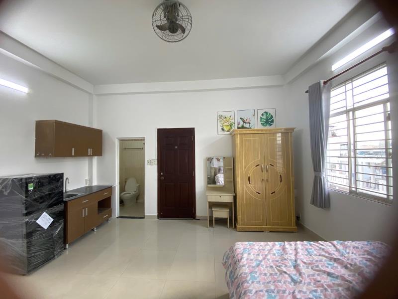 Cho thuê căn hộ có cửa sổ lớn thoáng mát full nội thất đường phan tây hồ quận phú nhuận, sát bình thạnh, quận 1 - Ảnh 3