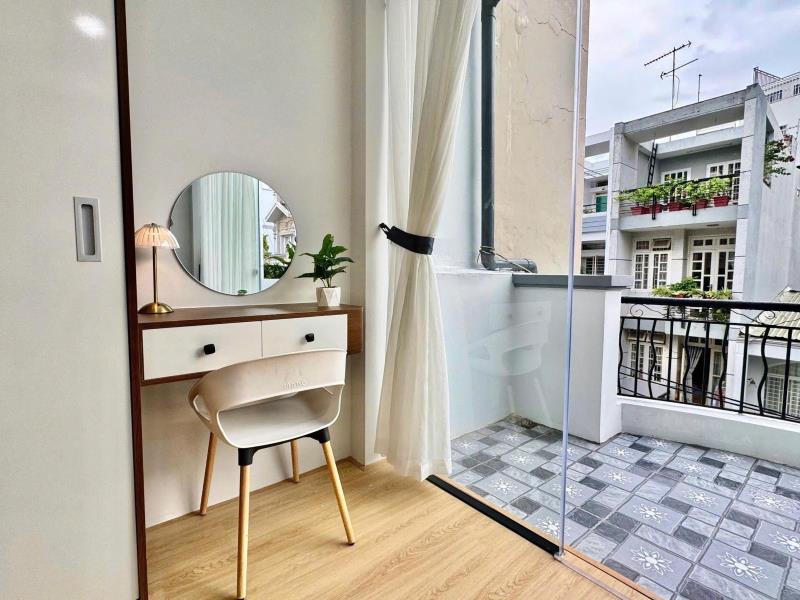 Cho thuê căn hộ ban công siêu thoáng, máy giặt riêng, full nội thất – nguyễn kiệm, phú nhuận gần công viên gia định - 0941746163 - Ảnh 2