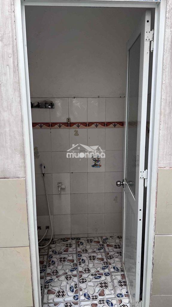 9 chủ cho thuê nhà hẻm xe hơi - Ảnh 4