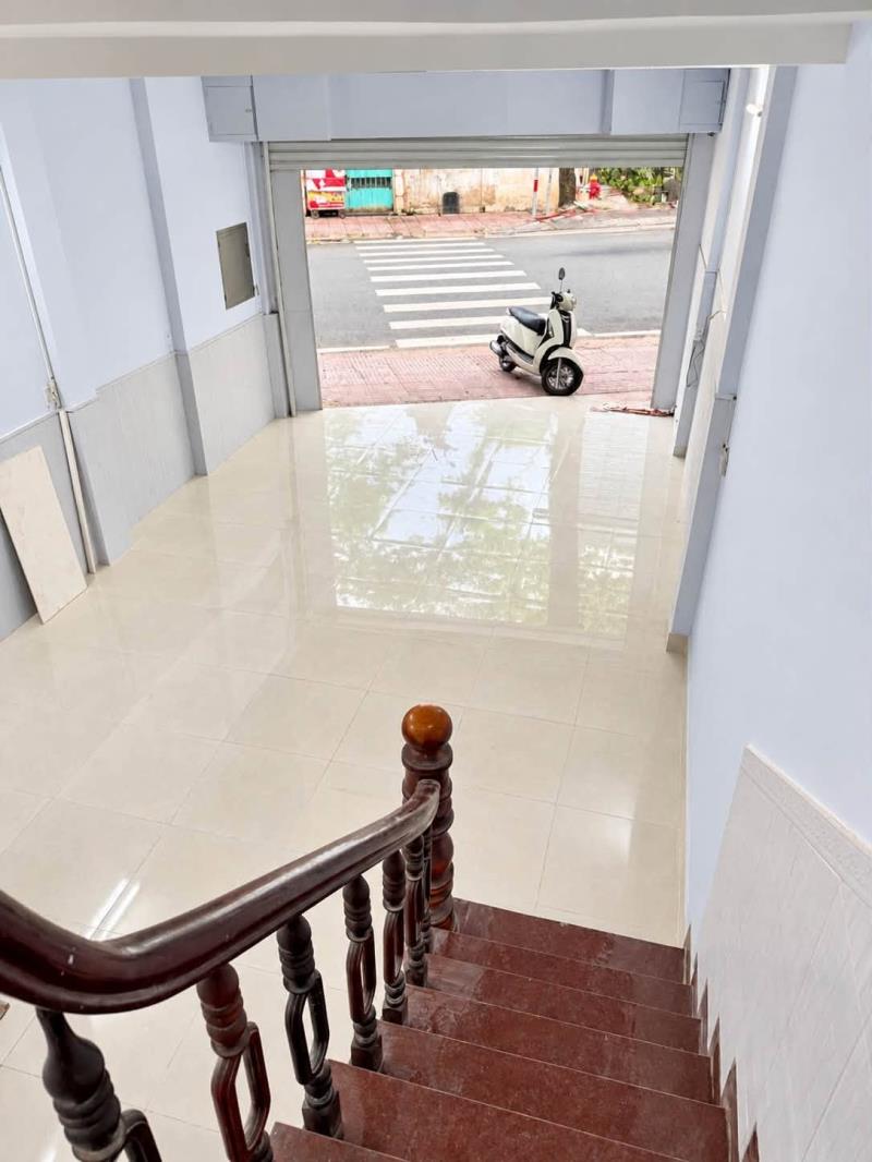 Bán nhà mặt tiền gò dầu tân phú – 2 tầng – 50m² ngang 4.7m – tầm nhỉnh 7 - Ảnh 3
