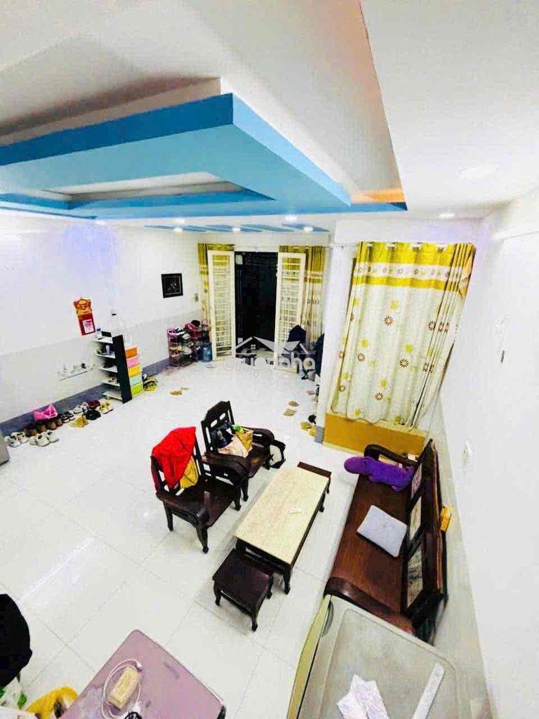 Nhà 4 tầng (4.15 x10m, nở hậu 5.5m), k lộ giới, gần mt p thế hiển p4 - Ảnh 3