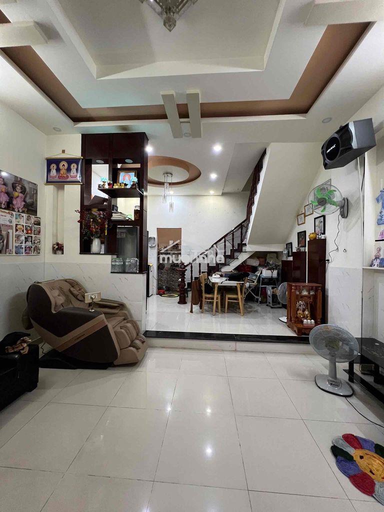 Bán gấp nhà 1 lầu . 5x10 . đường oto gần ngã 4ga quận 12
