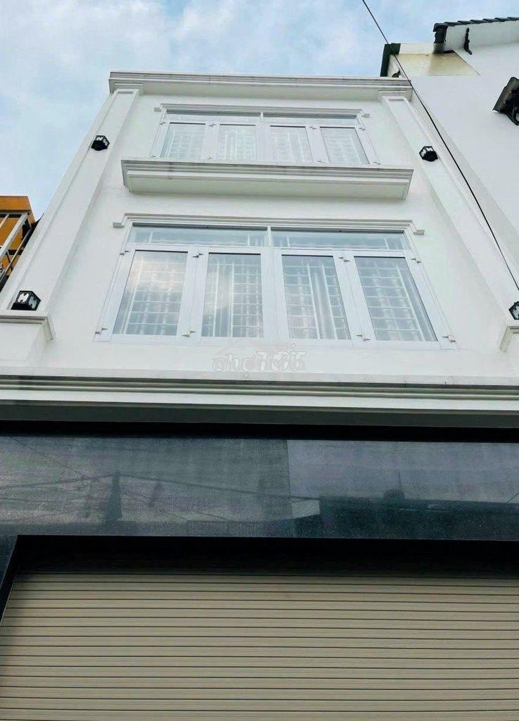 Cho thuê nhà mt 759/3a trần hưng đạo, phường 6, quận 5 