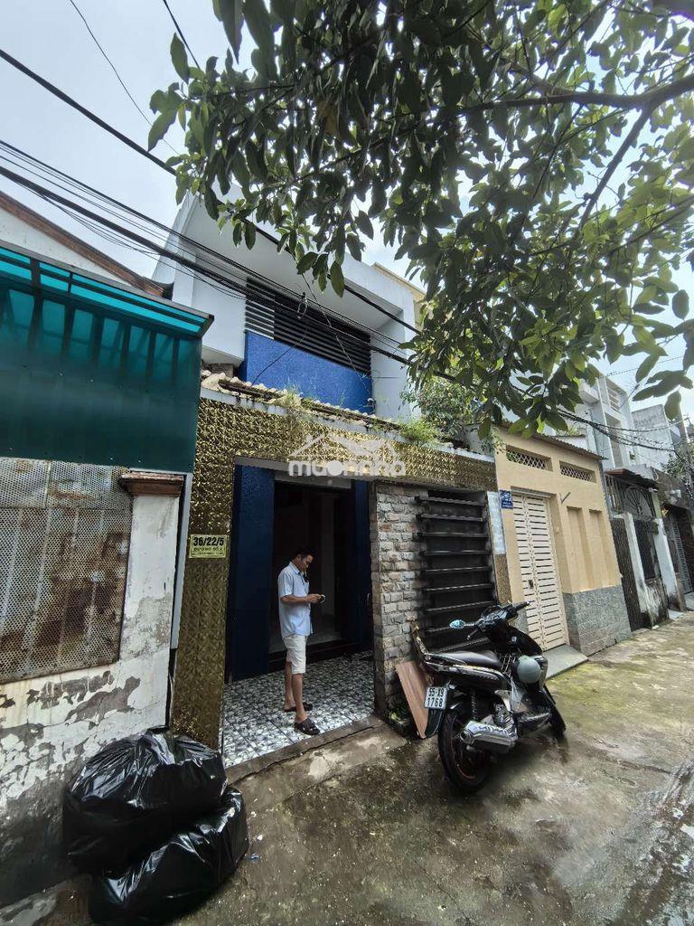 Cho thuê nhà hẻm xe hơi đường số 4