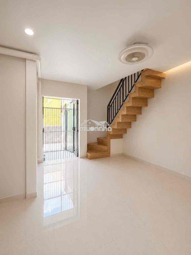 🏠Giảm 200tr còn 2tỉ9 cho căn nhà xinhh - 30m2 - 2 tầng - hẻm an ninh, - Ảnh 2