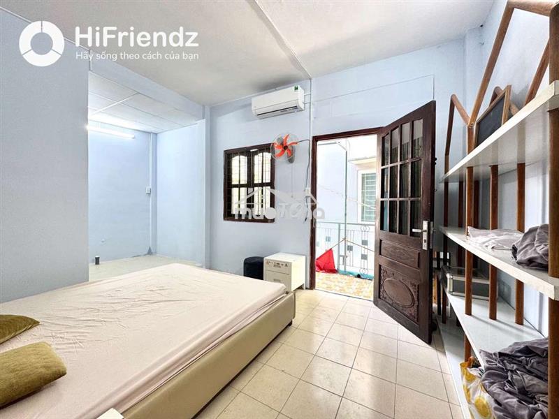 Khai trương studio ban công ngay chợ hòa hưng - siêu thị go