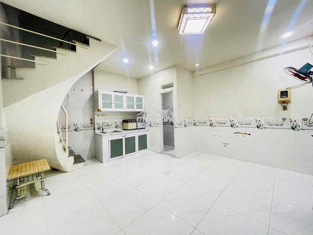Nhà-nguyên căn- 2pn-2wc-gia-8tr-quang trung-p10-q-gò vấp - Ảnh 3