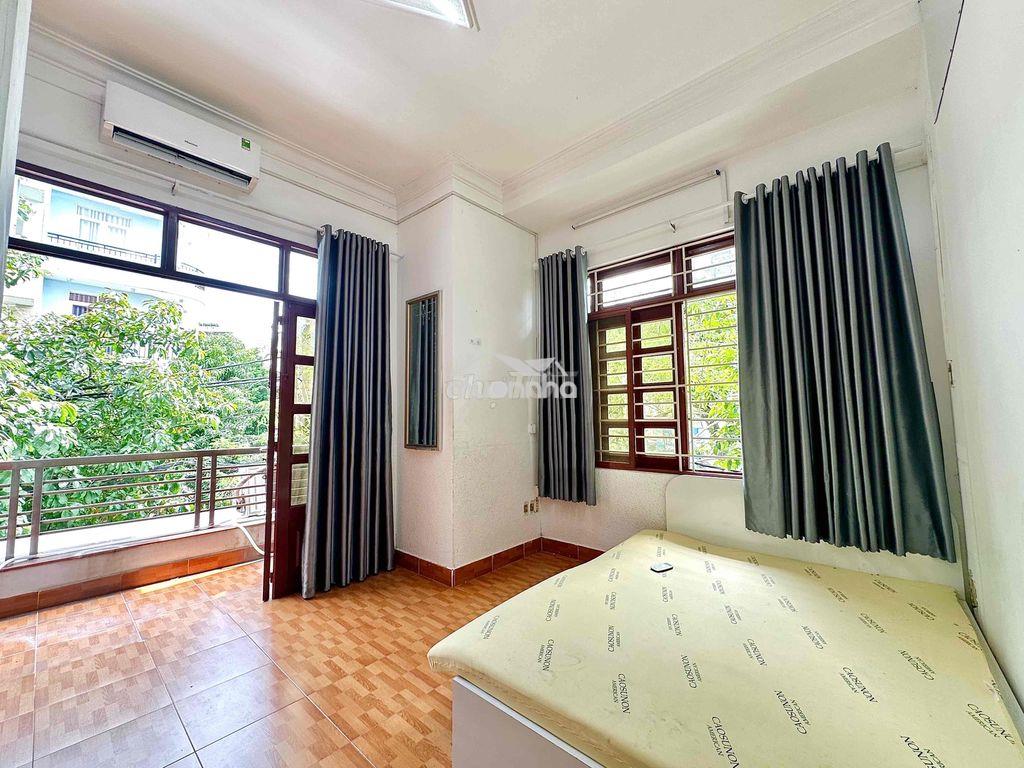 Cho thuê 2 phòng ngủ ban công + cửa sổ trời siêu thoáng mát - Ảnh 3