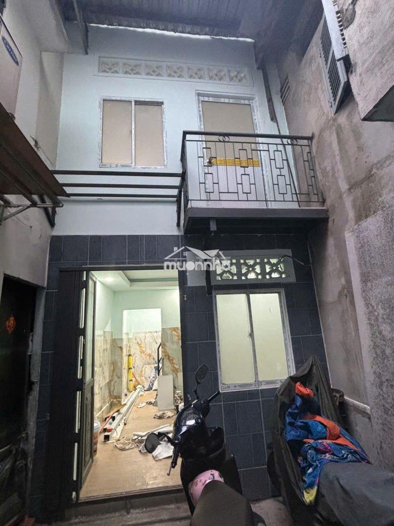 Nhà cần bán gấp