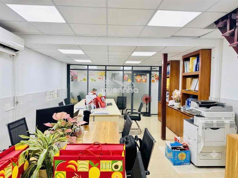 Cho thuê nhà thích hợp làm văn phòng tại quận tân phú