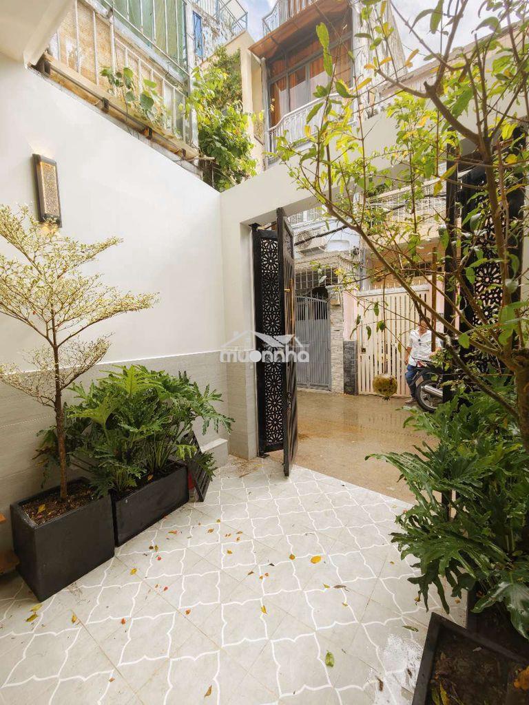6t hơn, nguyễn kiệm, ~40m2 x 3t btct, hẻm 5m, 4pn, full nt cao cấp
