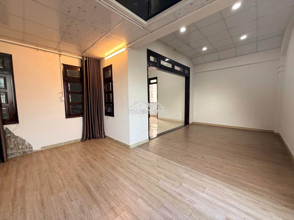 Cho thuê biệt thự 200m2 - gần metro - an phú - Ảnh 4